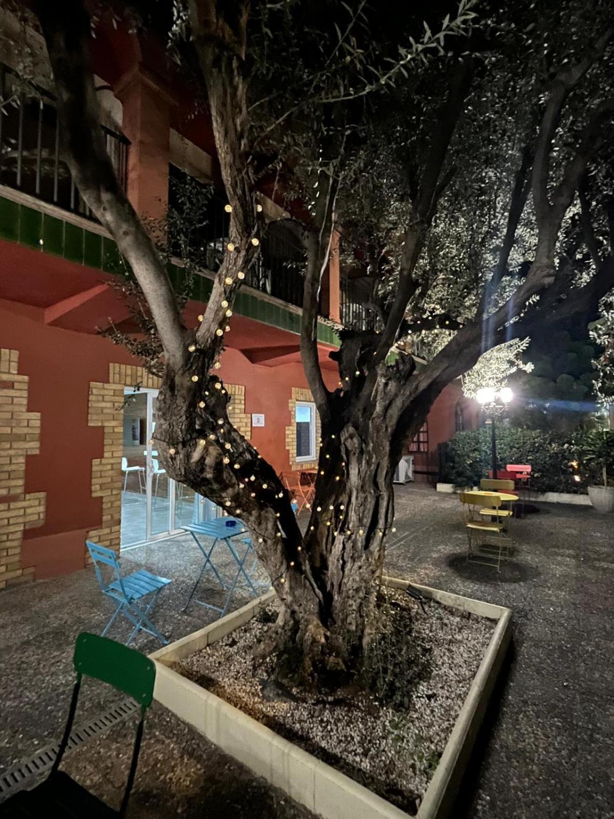 Hotel Canal Olimpic Castelldefels Exterior photo