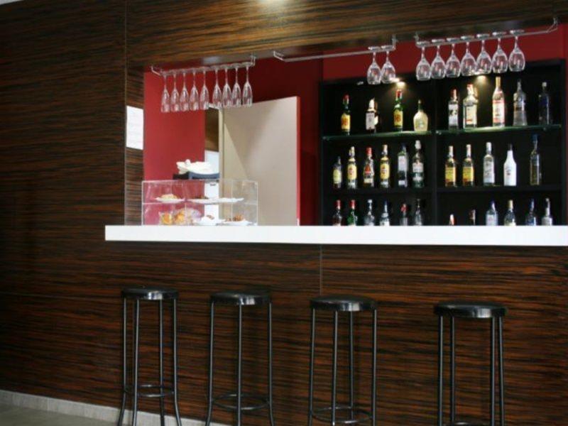 Hotel Canal Olimpic Castelldefels Exterior photo